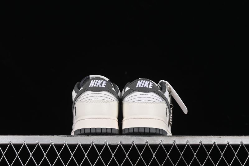 Nike Dunk Shoes